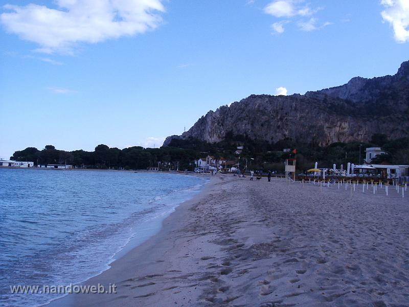 SPIAGGIA_MONDELLO 3.JPG